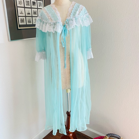 berrette Other - Vintage Berrette mesh and lace robe baby blue open